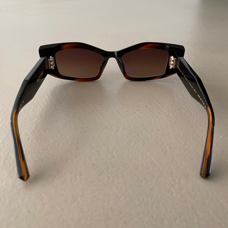 neue VALENTINO „V-Quattro“ Sonnenbrille