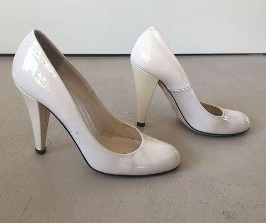 BALLY Lackleder Pumps