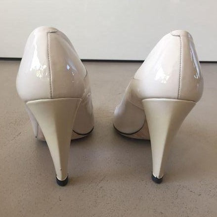 BALLY Lackleder Pumps