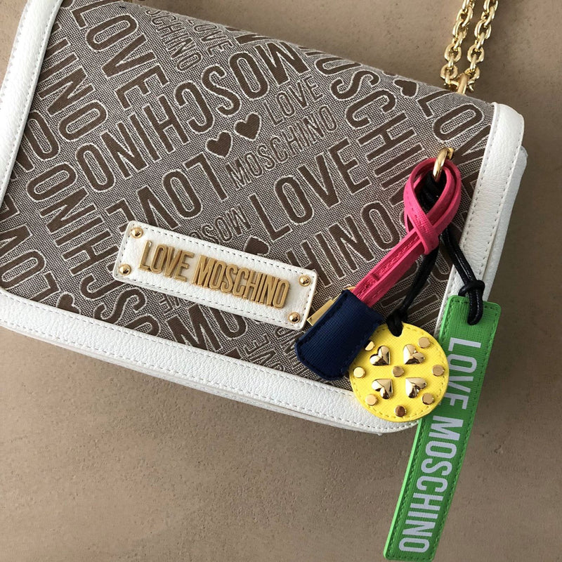 ungetragene LOVE MOSCHINO Tasche