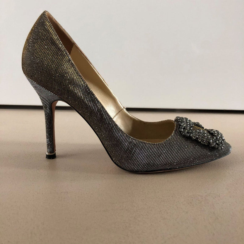 MANOLO BLAHNIK Hangisi Pumps
