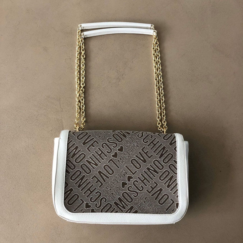 ungetragene LOVE MOSCHINO Tasche