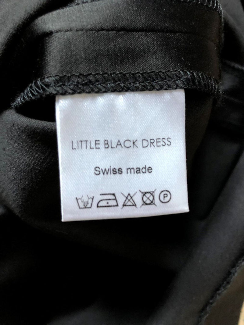 LITTLE BLACK DRESS Kleid