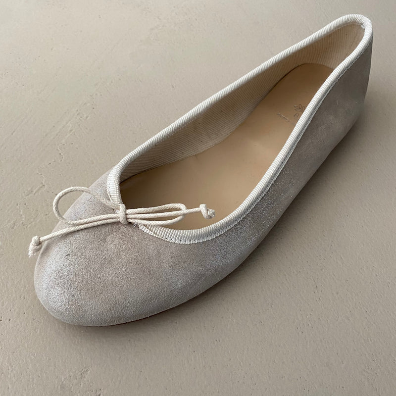 ungetragene BENCI BROTHERS Leder Ballerinas