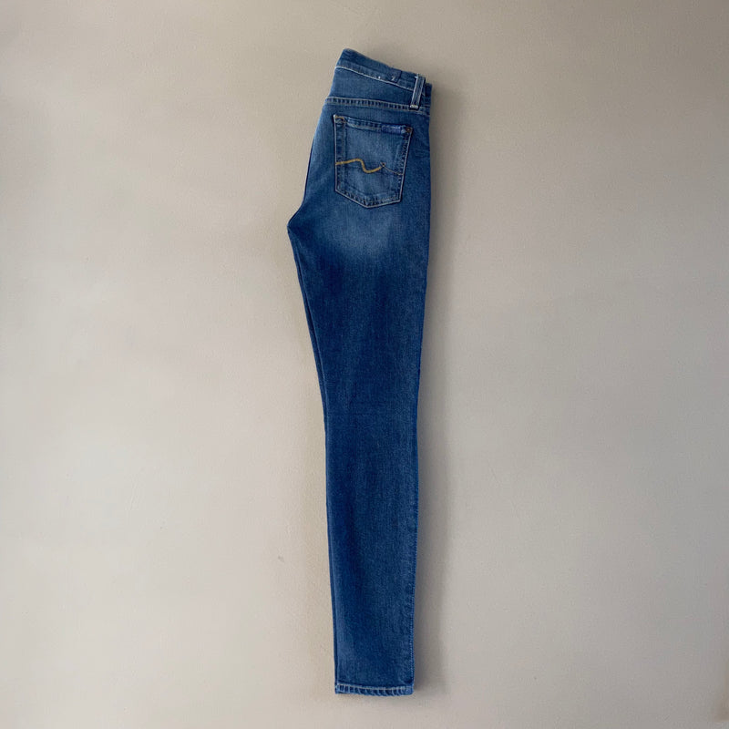 7 FOR ALL MANKIND Jeans