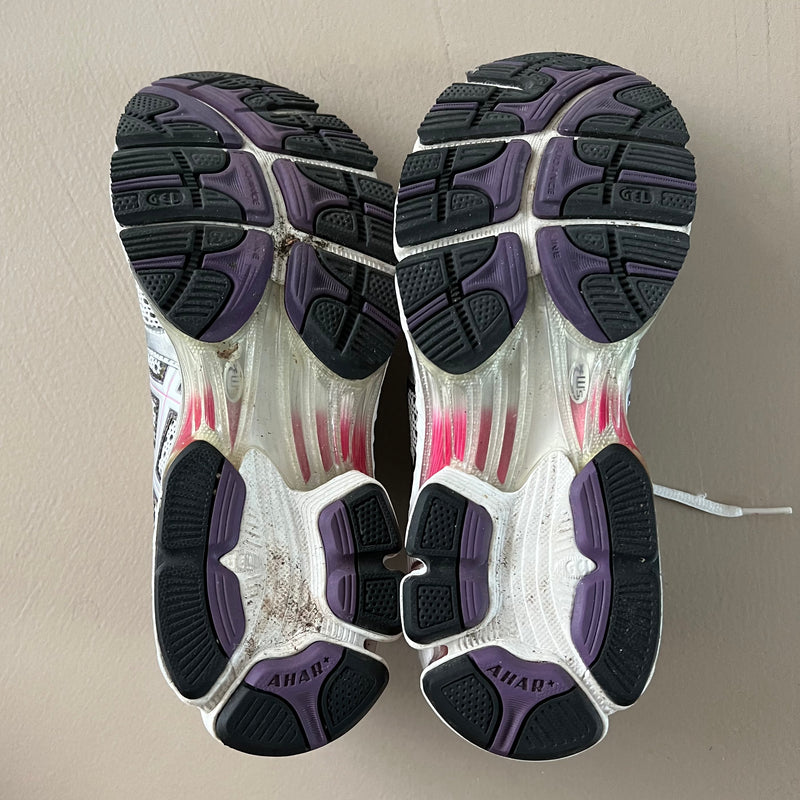 ASICS Sneakers