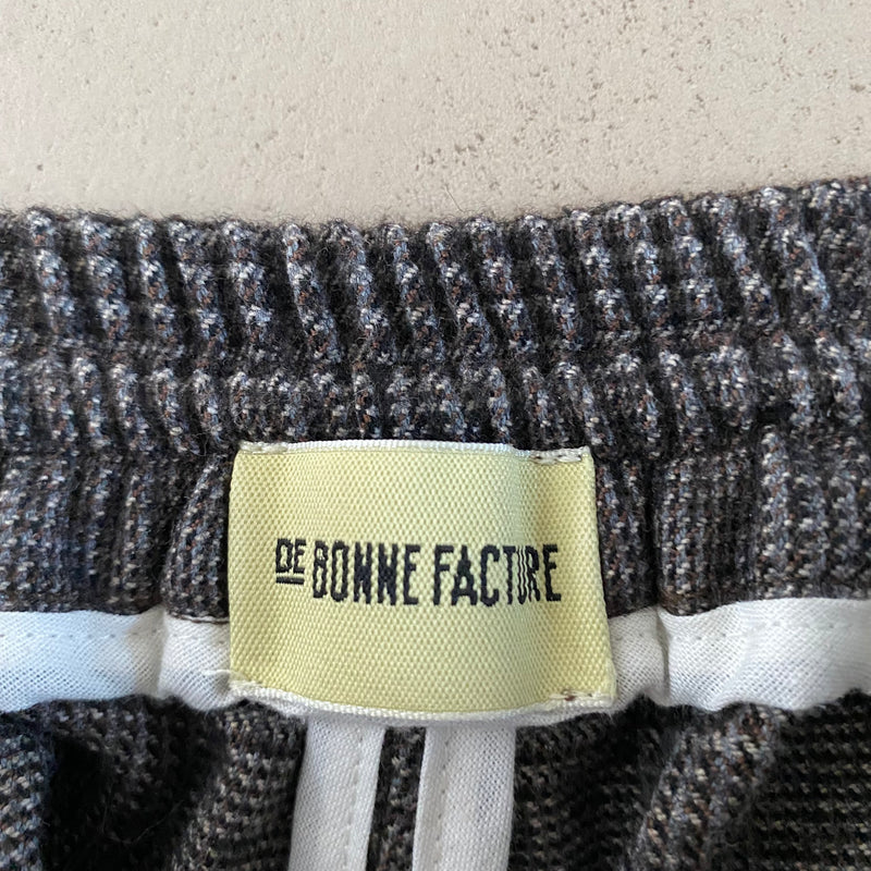 DE BONNE FACTURE Hose