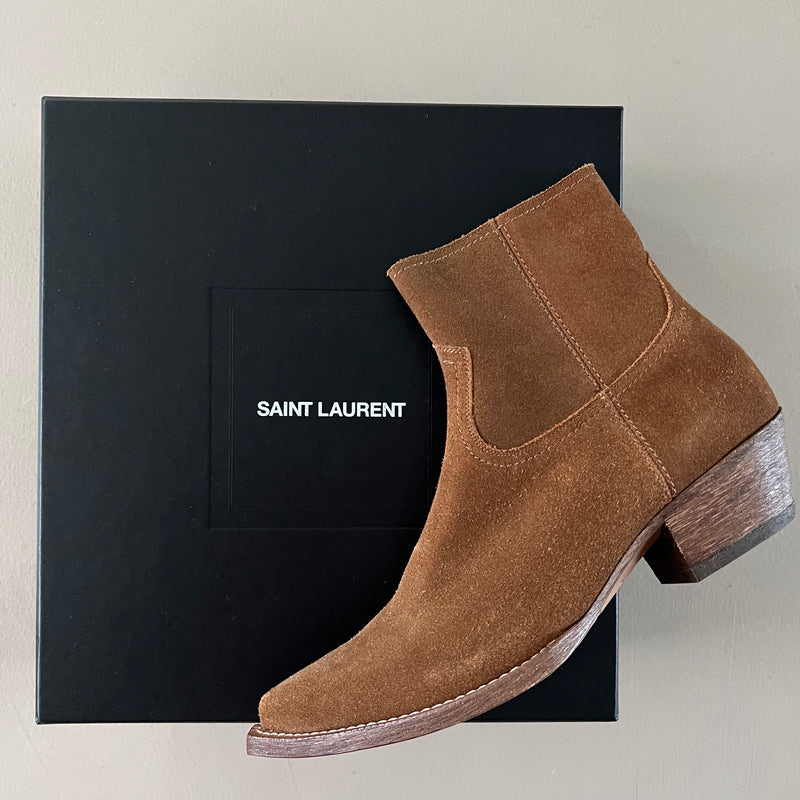 ungetragene SAINT LAURENT Stiefeletten