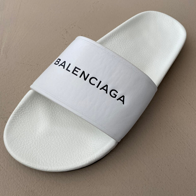ungetragene BALENCIAGA Logo Print Slippers