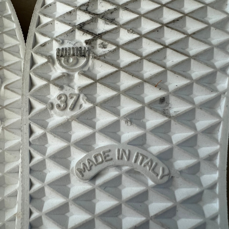 CHIARA FERRAGNI Sneakers