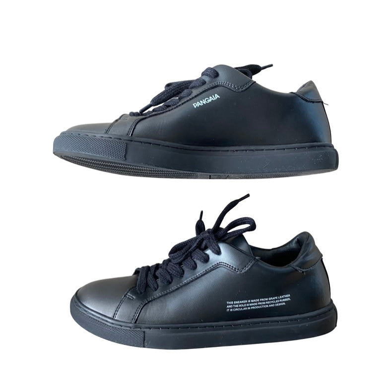 neuwertige THE PANGAIA Sneakers
