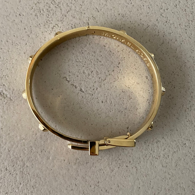 MICHAEL KORS Astor Buckle Bangle Armband
