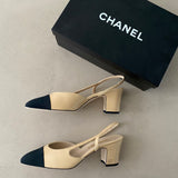 ungetragene CHANEL Slingpumps