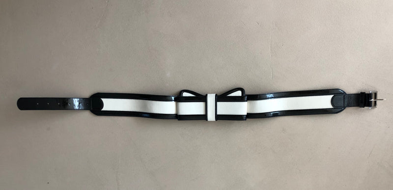 KAREN MILLEN Lackleder Gürtel