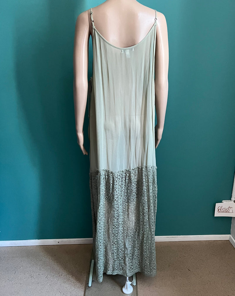 NA-KD Kleid
