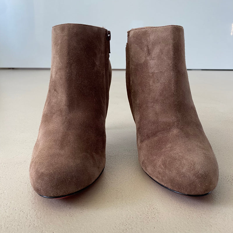 ungetragene CHRISTIAN LOUBOUTIN Stiefeletten