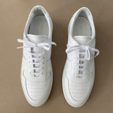 neue COMMON PROJECTS Sneakers