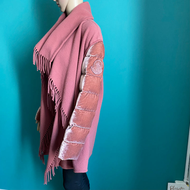 MONCLER Cape