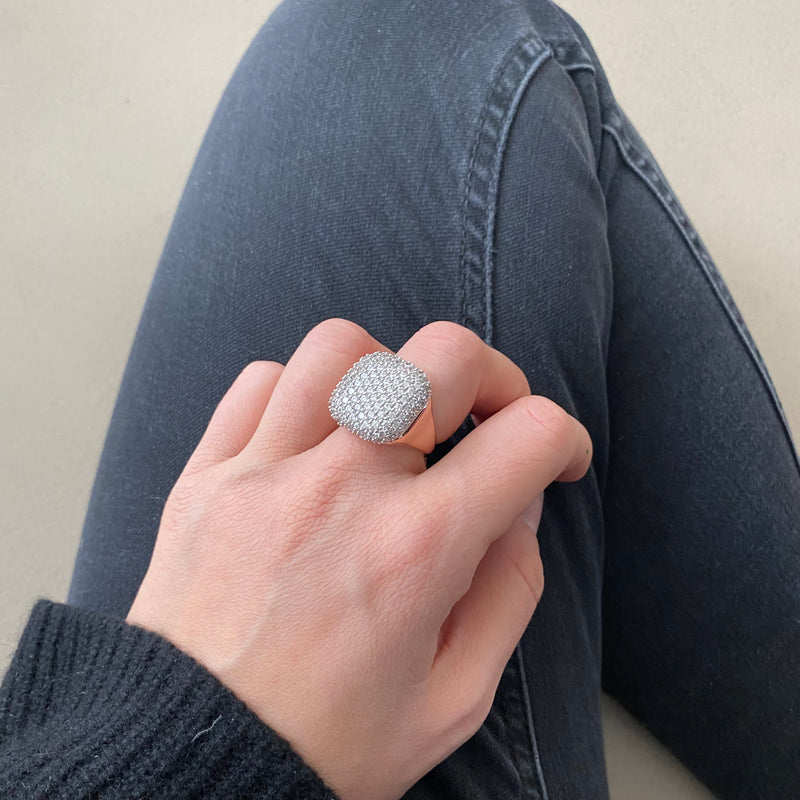 BRONZALLURE Squared Pavé Ring