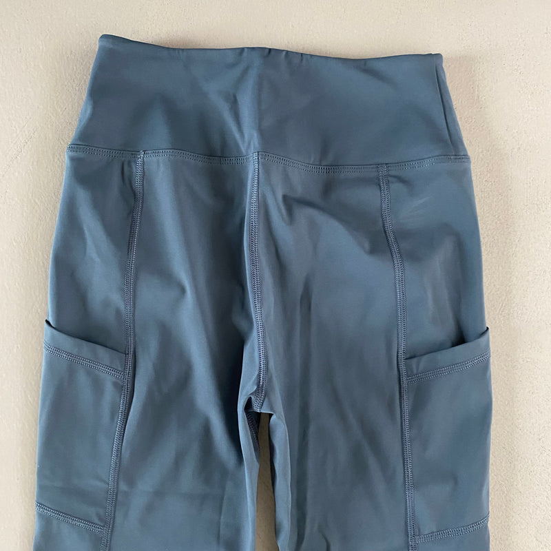 neuwertige ECONYL Leggings von MAAREE
