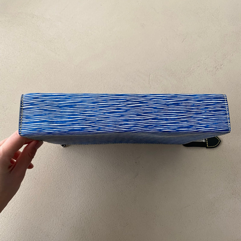 ungenutztes LOUIS VUITTON Epi Necessaire