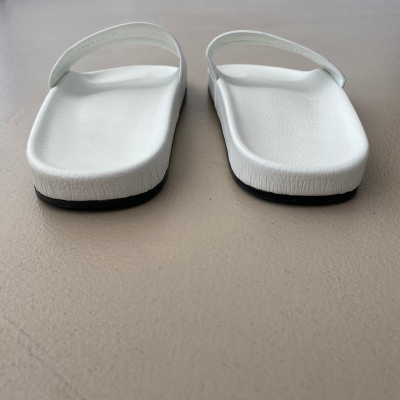 ungetragene BALENCIAGA Logo Print Slippers