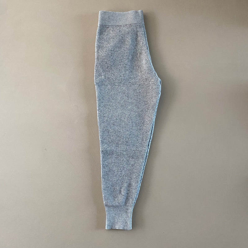 DKNY Hose