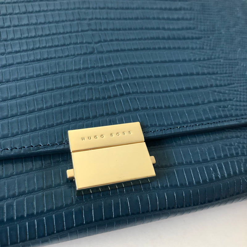 ungetragene HUGO BOSS Clutch