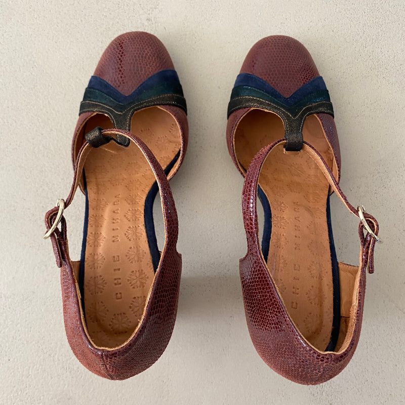 CHIE MIHARA Pumps