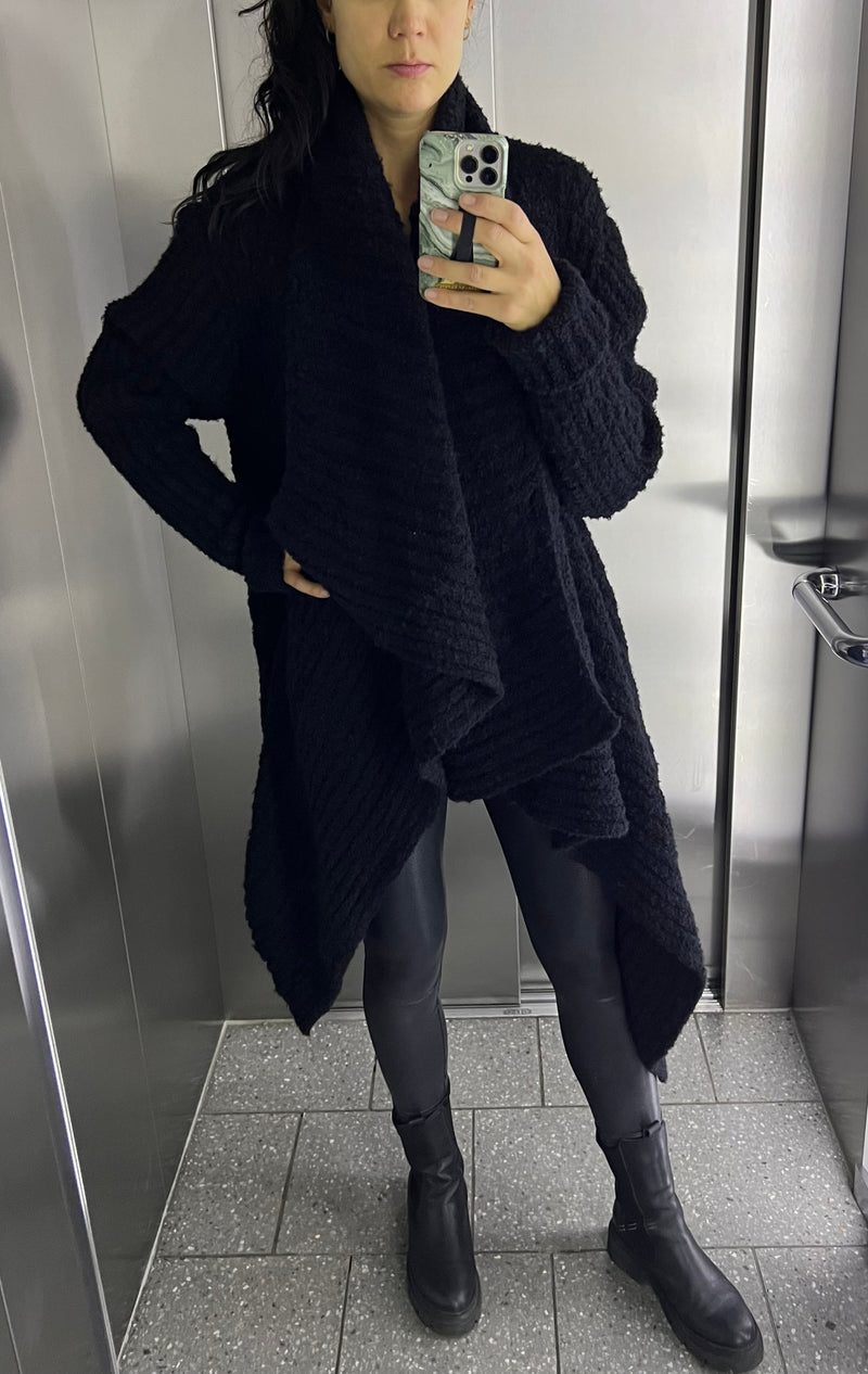 A NEW CROSS Alpaka Cardigan