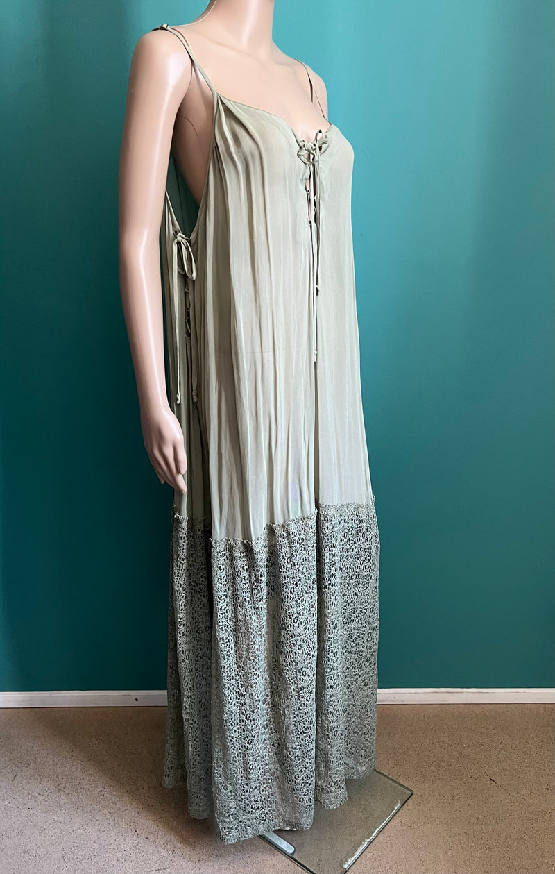 NA-KD Kleid