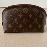 LOUIS VUITTON Monogram Pochette Cosmétique