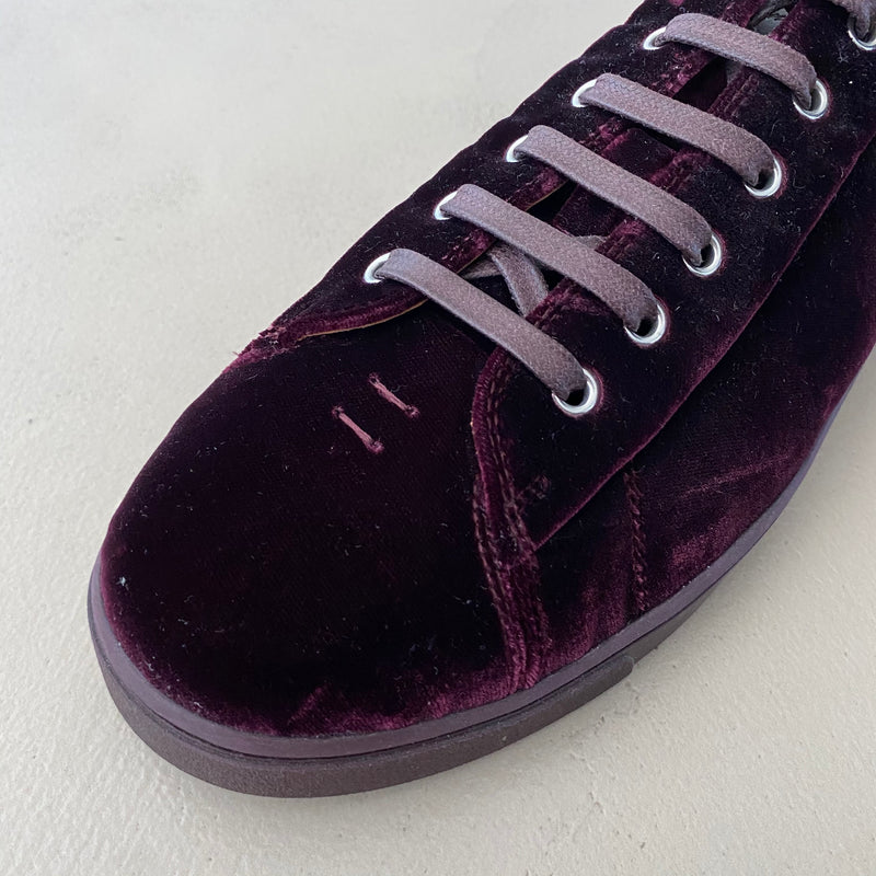ungetragene GIANVITO ROSSI Samt Sneakers