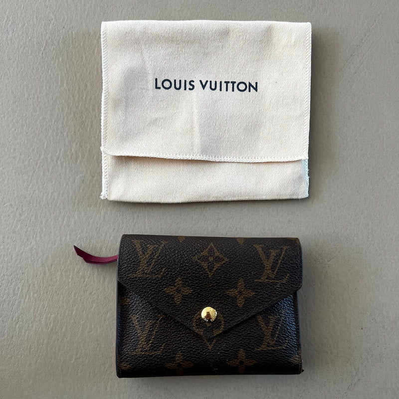 LOUIS VUITTON „Victorine“ Portemonnaie aus Monogram Canvas
