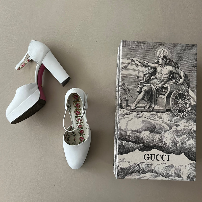 GUCCI Riemchen-Pumps