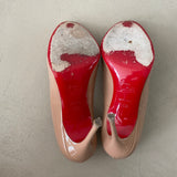 CHRISTIAN LOUBOUTIN Lackleder Pumps