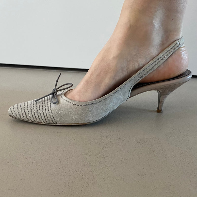 APOSTROPHE Slingback Pumps