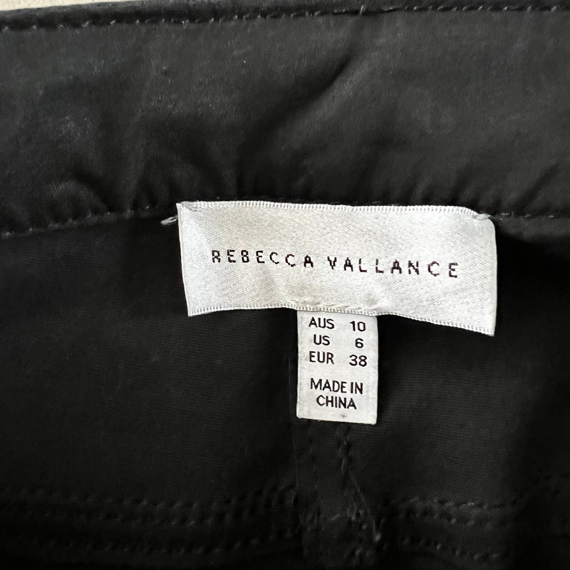 REBECCA VALLANCE Lederhose