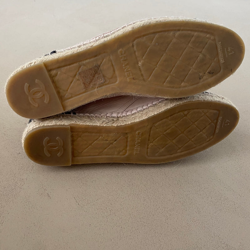 CHANEL Espadrilles