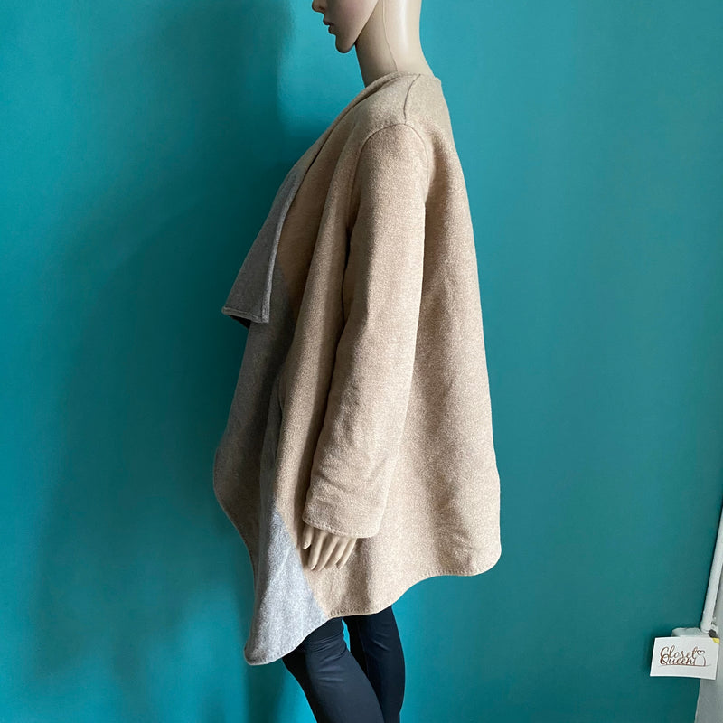 CLOSED Mantel