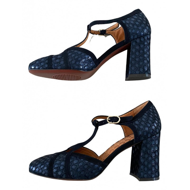 ungetragene CHIE MIHARA Pumps