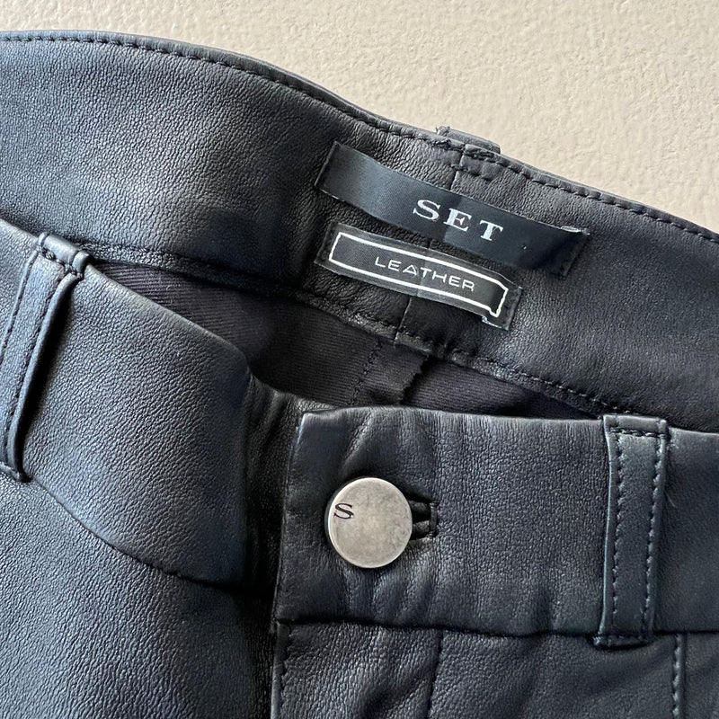 SET Lederhose