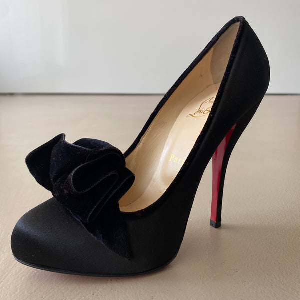 CHRISTIAN LOUBOUTIN Pumps