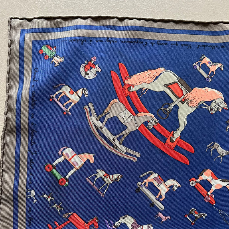 HERMÈS Seidenfoulard